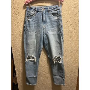 American Eagle Curvy Mom Jeans Woman’s Size 6 Regular